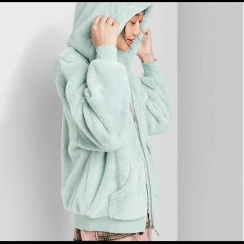 Women’s zip up faux fury hooded jacket